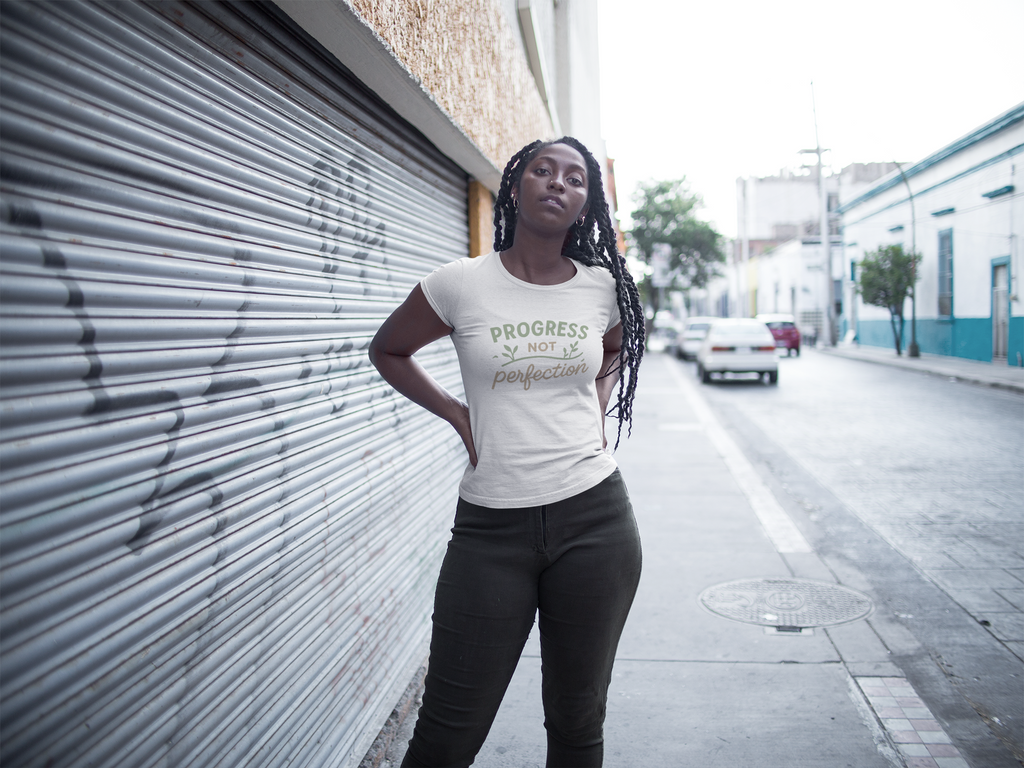 PROGRESS NOT PERFECTION T-SHIRT